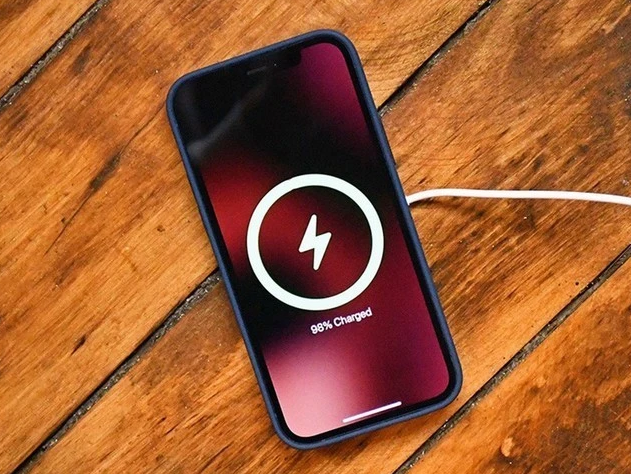 特克斯苹果手机维修分享iPhone 12可以随便充电吗 