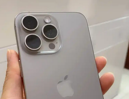 特克斯iPhone15序列号查询分享如何查找苹果15手机序列号的位置